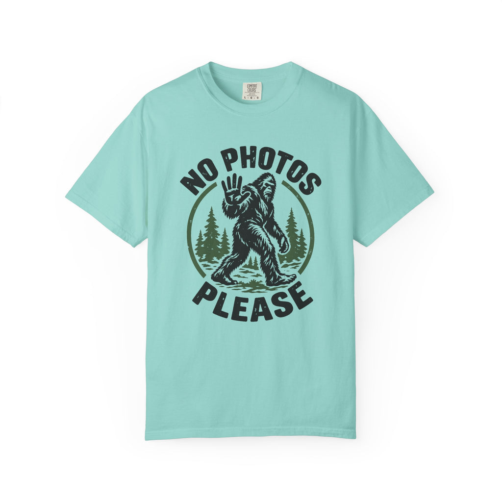 No Photos Please T-Shirt – Chalky Mint