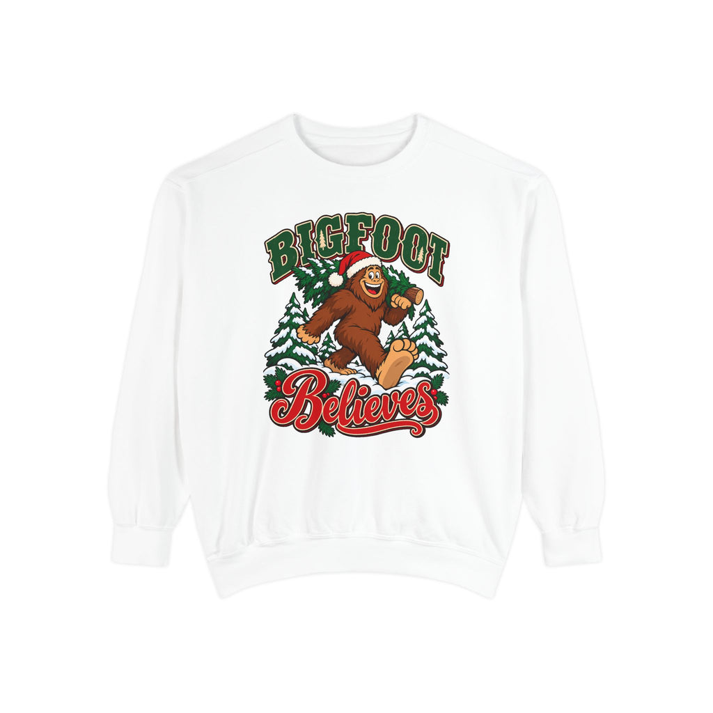 Bigfoot Believes Sweatshirt – White
