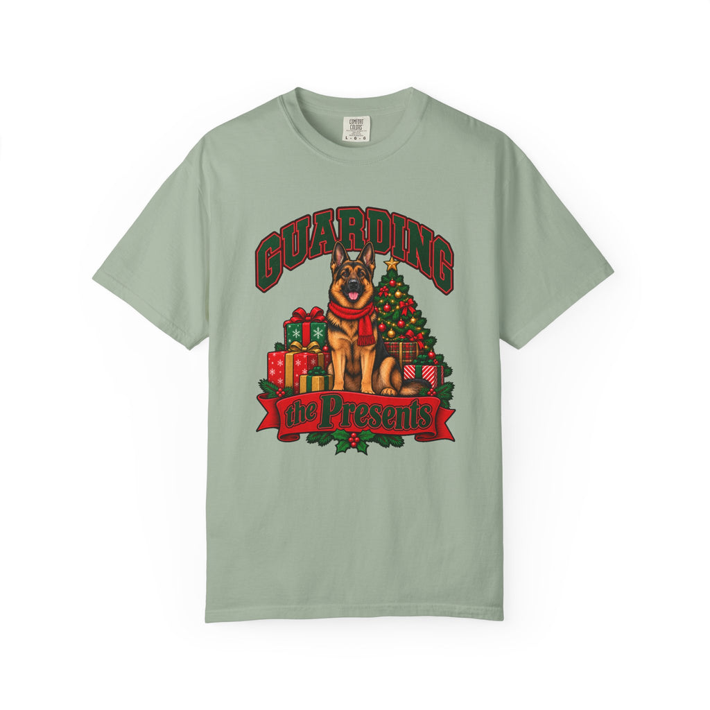 Guarding the Presents T-Shirt – Bay