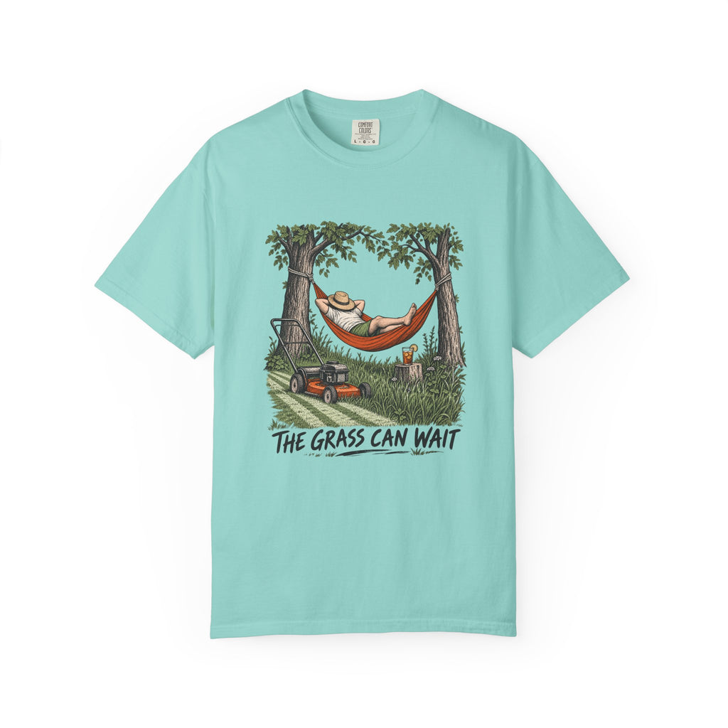 The Grass Can Wait T-Shirt – Chalky Mint