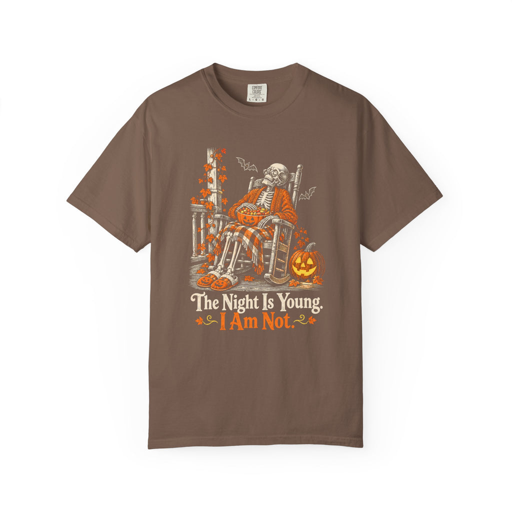 The Night Is Young. I Am Not. T-Shirt – Espresso