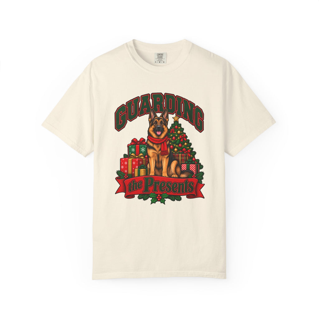 Guarding the Presents T-Shirt – Ivory