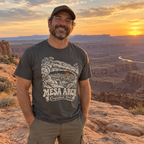 Man wearing the Mesa Arch T-Shirt in canyon country